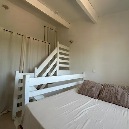 Maisonnette Avec Piscine Proche Saint-tropez & Port Grimaud Lägenhet
